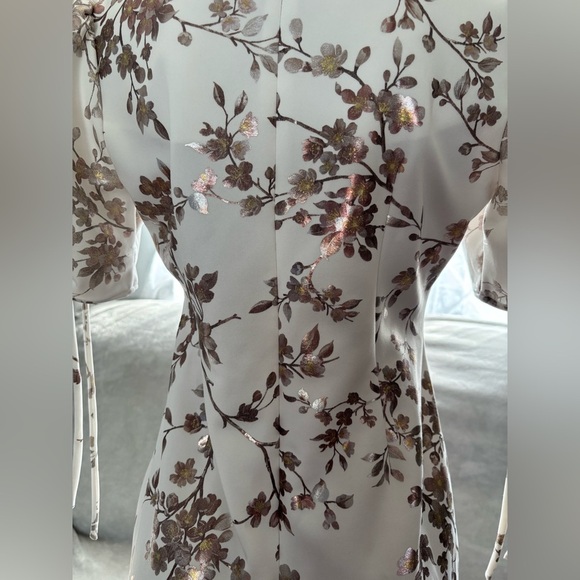 Shelby & Palmer Sheath Dress Women's Size 10 Ruched Sleeve Floral Ivory Stretch - Picture 14 of 16